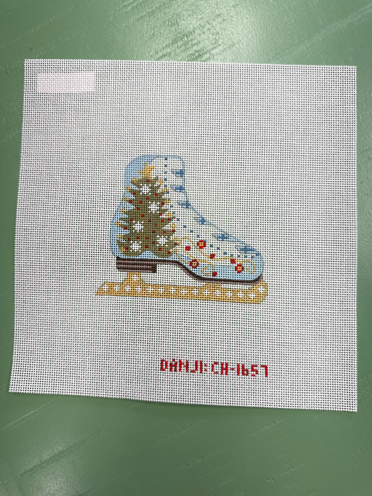 Ice Skate - Christmas Tree