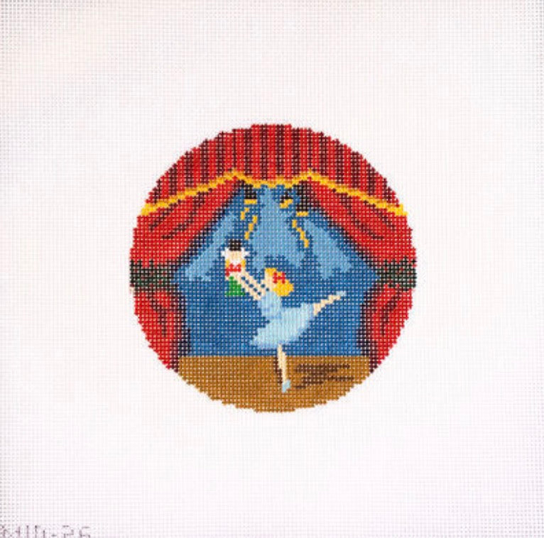 Nutcracker Round