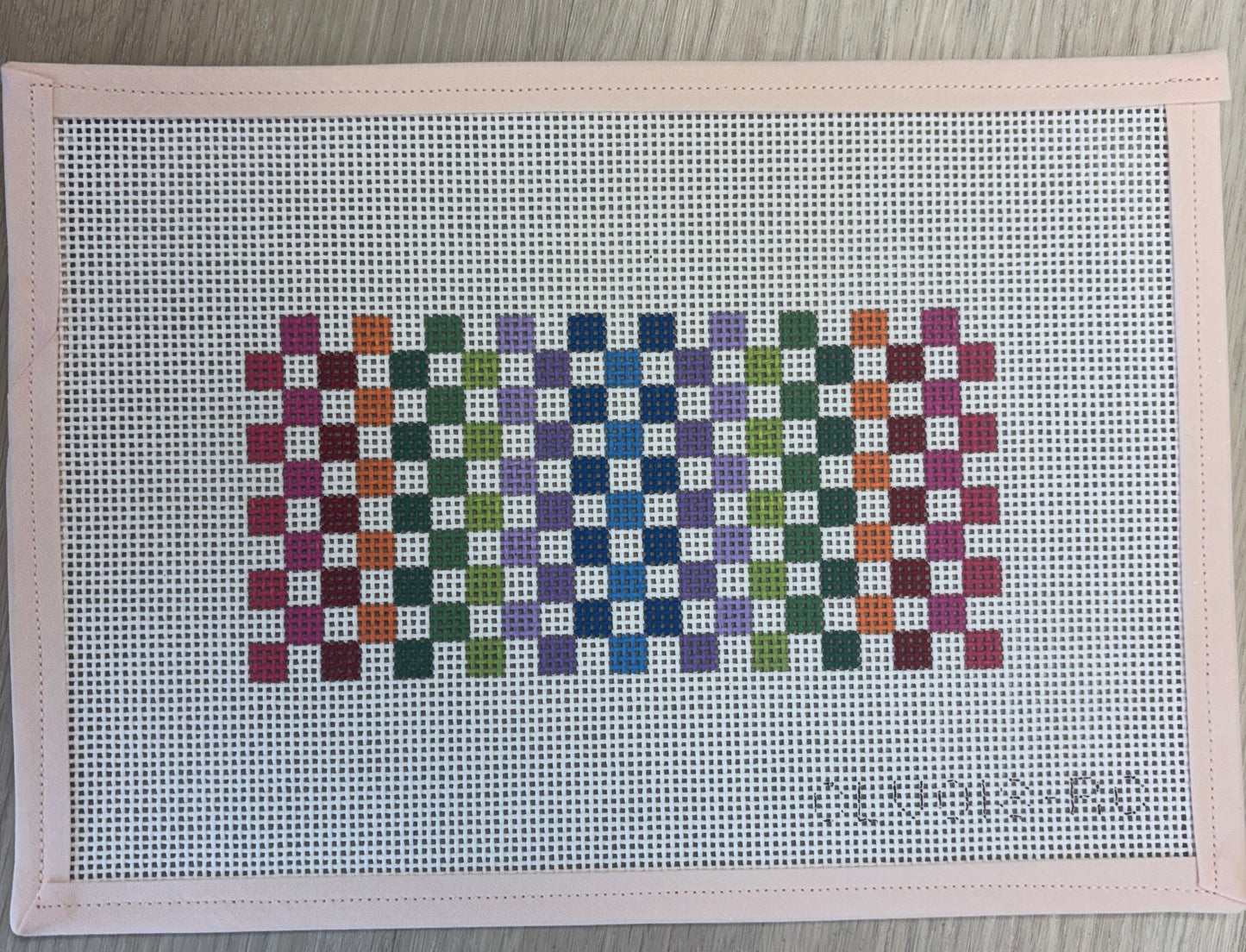 Rainbow Check Insert