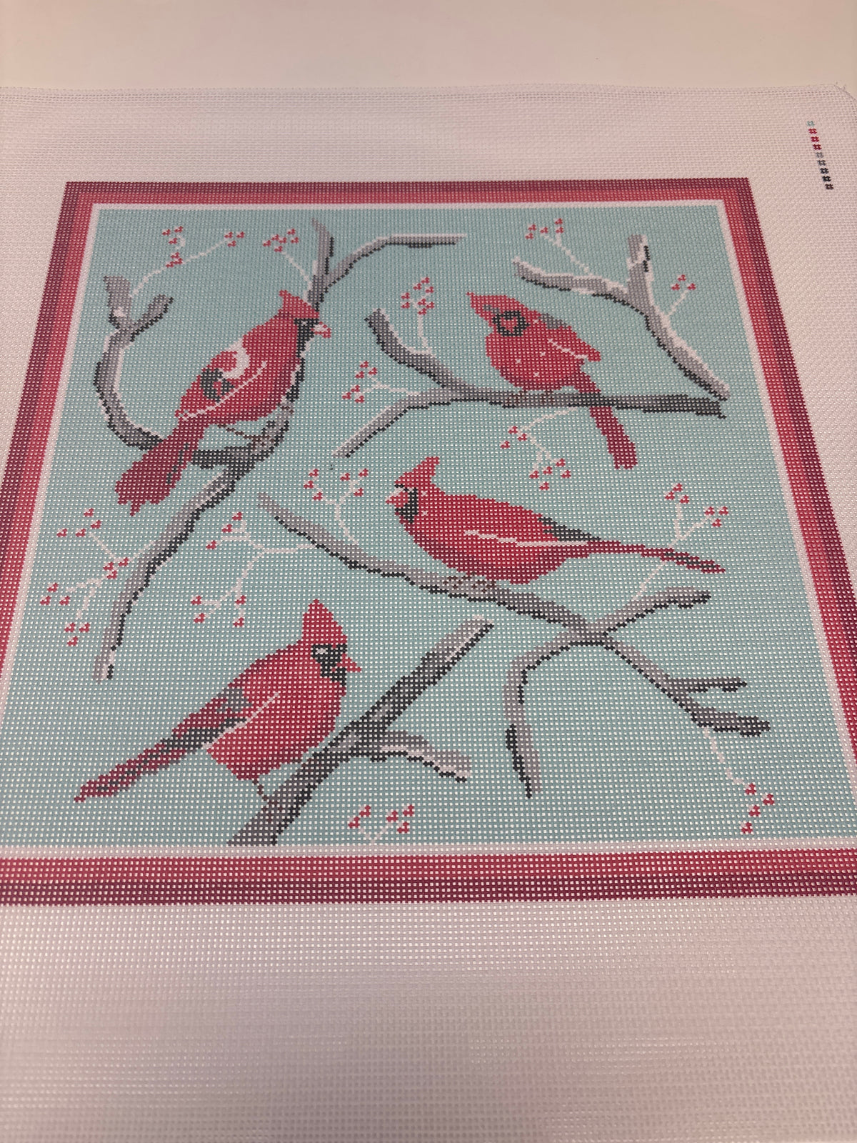 3074B - Large Winter cardinals - Trunk Show