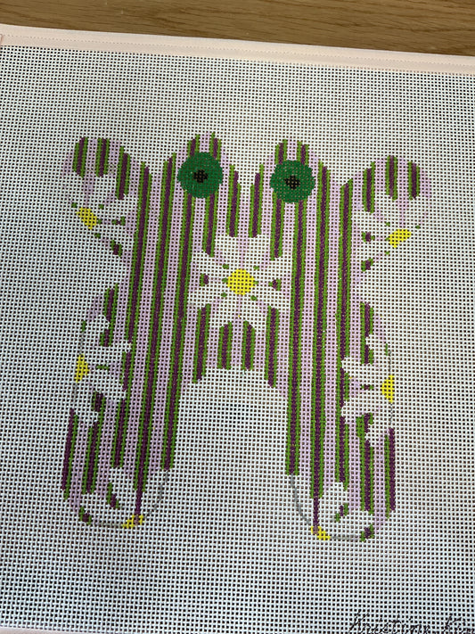 Daisy on Lavender Green