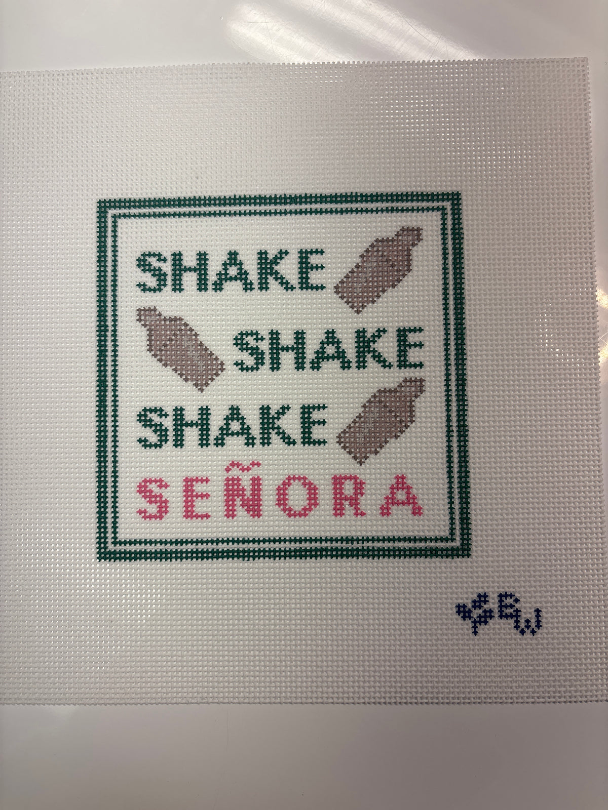 Shake Senora - Boxwood Trunk Show