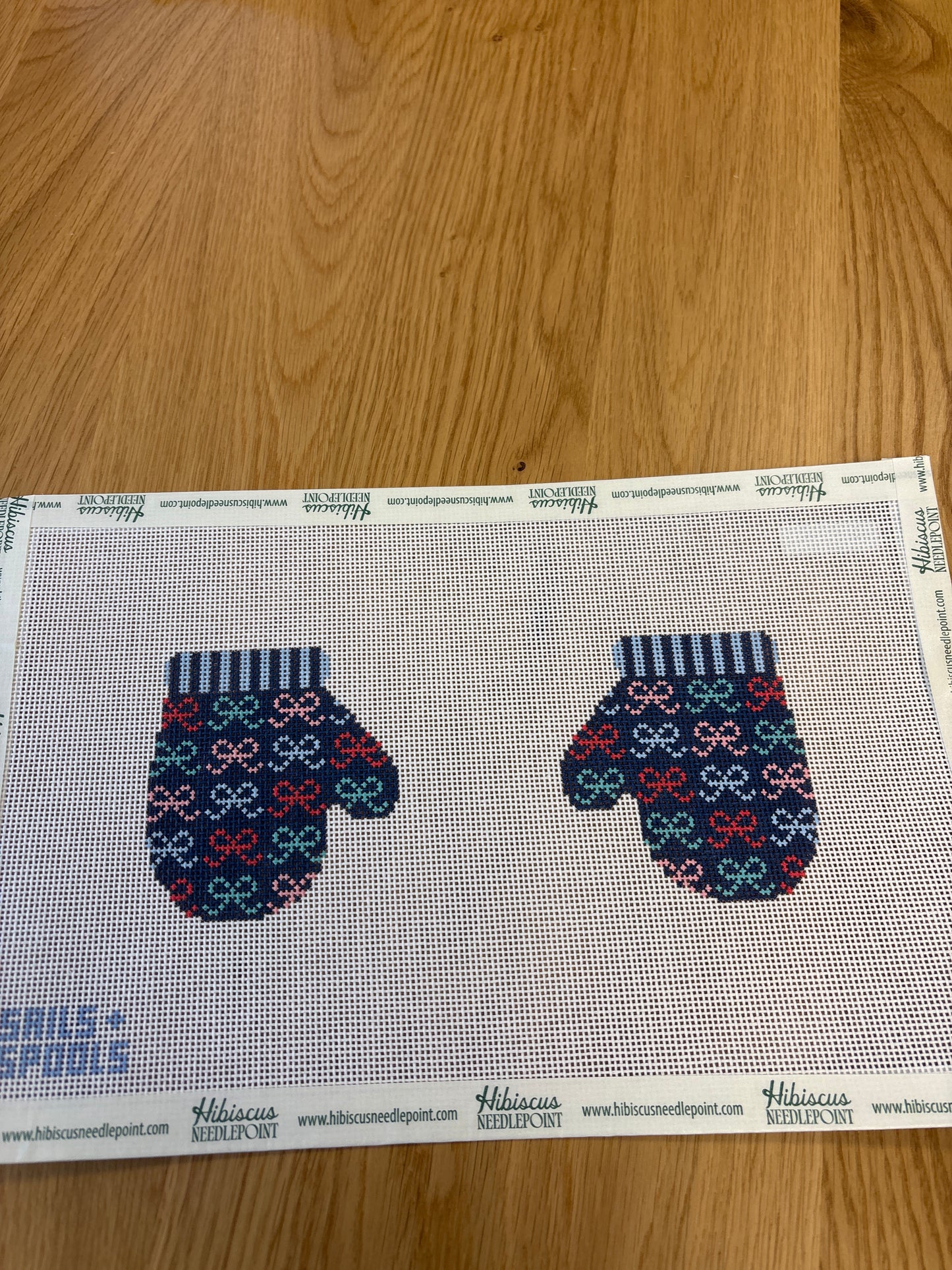 Bow Mittens