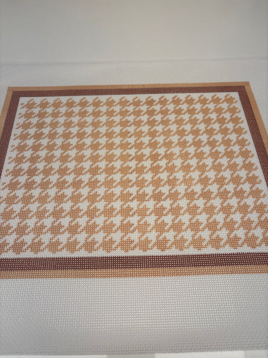 3057C - Houndstooth Neutral - Trunk Show