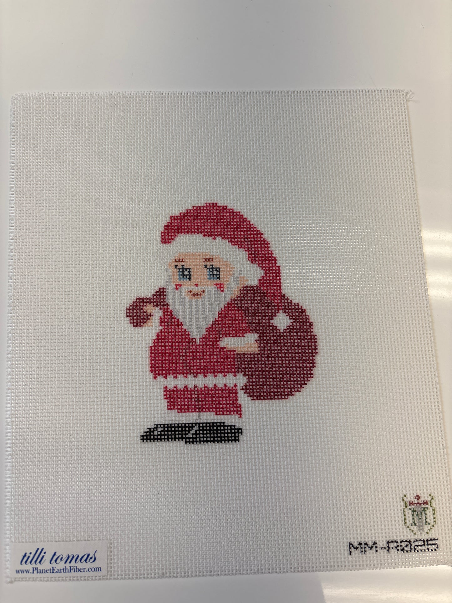 MM-A025 Kewpie Santa - Trunk Show