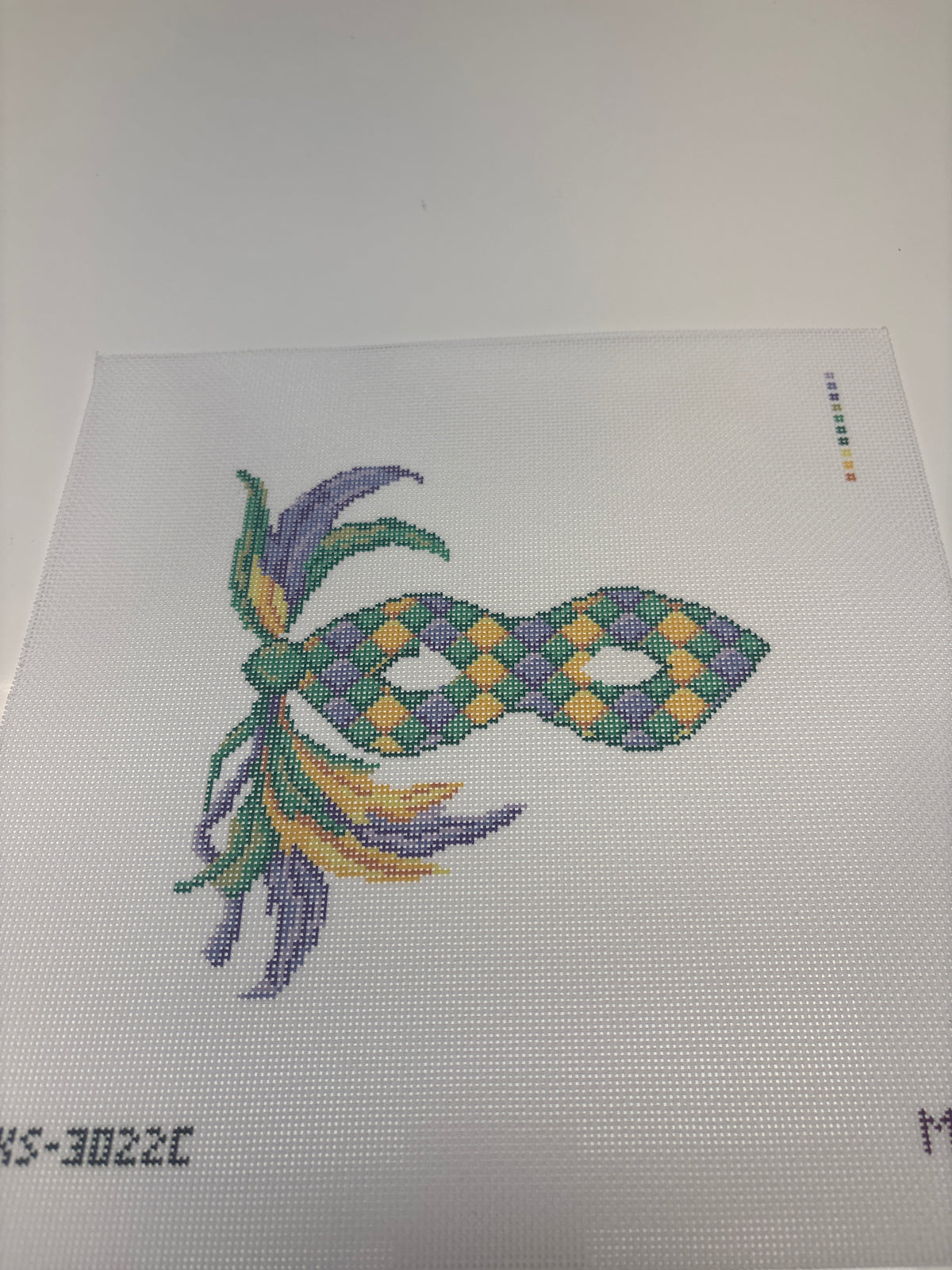3022C - Mardi Gras Mask Yellow - Trunk Show